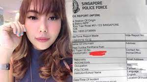The singaporean actor had previously pleaded guilty to stealing s$300 and one million indonesian rupiahs (sgd100) from indonesian celebrity raja yunika perdhana putri in june 2019. Dia Tak Ada Wang Saya Tolong Bayar Raja Yunika Tak Sangka Selebriti Aa Kaki Curi Video Mstar