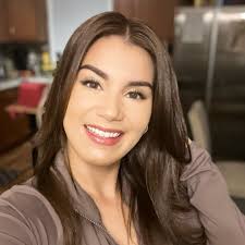 Meta Platforms Inc. faces a historic antitrust trial beginning Monday that  could force the tech giant to break off Instagram and WhatsApp, startups it  bought more than a decade ago that have