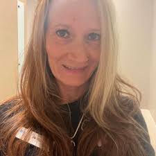 This town was frozen in the 13th century. It is the village of Sermoneta  and it is 55 km from Rome, Italy.🇮🇹 Sermonette doesn't need  embellishment. Its medieval look is its very