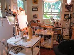Quickly and easily with the artrooms app. Art Studio Caerus Art Residency