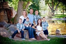 Cute Family Pictures Cute Family Pictures Large Family Photo Shoot Ideas Family Photo Pose