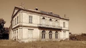 Abandoned Chateau De La Flambelle Purpan Toulouse France Aka Urbex Chateau Joachim Toro En 2020 Urbex Chateau Toulouse