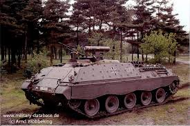 1983 Osterholz Scharmbeck Fahrzeugvielfalt Militarfahrzeuge Fahrzeuge Gepanzerte Fahrzeuge