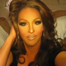 Erica Upton's Instagram, Twitter & Facebook