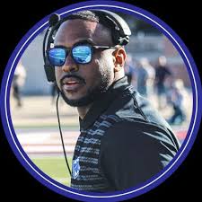 Jerome Lloyd (@7Lloyd21)