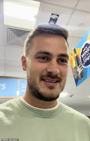 Aldi shopper left stunned as he spots VERY high-tech feature hiding in  plain sight in the supermarket's aisles (and it's blowing people's minds!) 