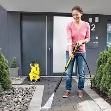 The jet is concentrated over a very small area and can easily cut though softer materials. Best High Pressure Water Jet Cleaner In Malaysia Karcher