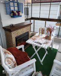 Balkon duvarı dekorasyonu yapmak isteyenler için balkon duvar aksesuarları ve balkon masası önerileri. Balkon Duvar Dekorasyonu Icin Fikirler Ev Gezmesi