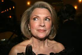 Top 10 singer became screen and stage actor