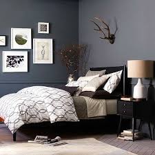 Ein schlafzimmer schwarz hat einen eigenen charakter.will man schwarz in sein schlafzimmer integrieren, kann man das auf. Pin Auf Home