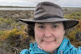 Fears aurora chasers destroyed ancient thrombolites at WA's Lake Clifton