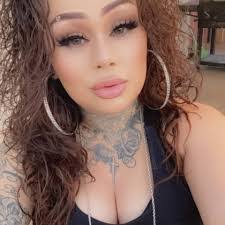 Denise Lemus's Instagram, Twitter & Facebook