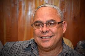 LA CASTA VERDE OLIVA QUIERE SERRUCHAR A LAZO Y CRECE EL GRUPO BENAVIDES