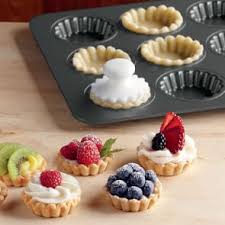 Williams Sonoma Goldtouch Nonstick Mini Tart Baking Set Tart Baking Baking Baking Set