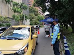 Así queda el pico y placa para taxis en medellín para el segundo semestre del año. Pico Y Placa Para Taxis En Medellin Segundo Semestre De 2021
