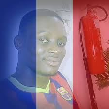 INSTEAD OF LOOKING FOR VAL MATE, WHY NOT ASK GOD FOR SOUL MATE. It's just a  suggestion o. 😂😂😂