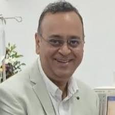 Global nephrology has lost a doyen … Team Apex 🫡 your commitment to  education & research & applauds your dedication to advance our field  globally RIP prof Bill Couser 🙏💐