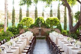 Stunning Long Tables And Mahogany Folding Chairs Table Arrangements Wedding Wedding Chairs Palm Wedding