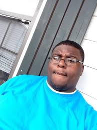 Derrick Cunningham (@cunninghamderr1)