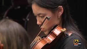 Heart of Lewisburg Ice Festival this weekend