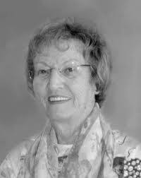 Donna Mucha's Instagram, Twitter & Facebook