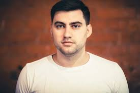 Introduction to a tattoo artist at Studio 819