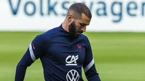 Güncel performans bilgileri karim benzema (real madrid) oynanan maçlar goller asistler kartlar tüm müsabakalar. Fi2ptmyqqnh Sm
