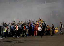 This isn't the first time we've seen an epic save from busch, and here he is preventing a massive smash with another brilliant example. Never Give Up Attitude Brings Kyle Busch His Second Nascar Monster Energy Cup Series Title Racedayct Com