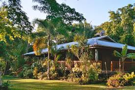 The caravan park is only 10 minutes from the cairns cbd. Pet Friendly Accommodation Northern Qld
