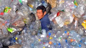 It is the world's most populous country, with a population of m. Chiny Wypowiadaja Walke Plastikowi Niemiecka Gospodarka Fakty Analizy Dane Prognozy Dw 20 01 2020