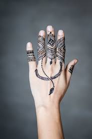 Maybe you would like to learn more about one of these? 100 000 Best Full Hand Mehndi Design Photos 100 Free Download Pexels Stock Photos