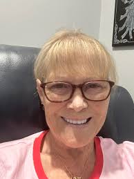 Dialysis helps father attend daughter's wedding