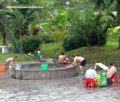 40 °c hot spring pool 16 °c icy pool. Selayang Hot Spring Kenneth Says