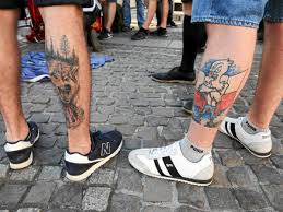 Check spelling or type a new query. Polak Jak Malowany Jacek Dehnel Przyglada Sie Tatuazom