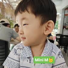 姚家建- 姚家建added a new photo.