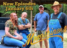 📢New Moonshiners Season 15 Premier on Discovery January 6th at 8pm ET🫙😮  Spread the word!