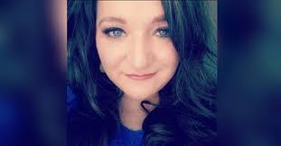 Jessica Whitmer's Instagram, Twitter & Facebook