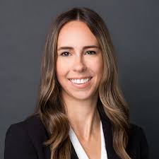 Danielle Fleck's Instagram, Twitter & Facebook