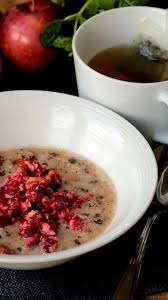 Porridge Keto Aux Framboises Recette Petit Dejeuner Keto Aliments Cetogenes Recette