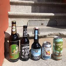 Das Erste Digitale Tasting Ist Grade Verdaut Da Kundigen Wir Euch Schon Das Nachste An Diese Funf Wunderbaren Biere Stellen Wir Euch Am In 2020 Beer Bottle Bier Beer