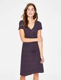 Penelope Jersey Dress J0334 Day Dresses At Boden Dresses Jersey Dress Trending Dresses