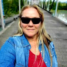 This week we celebrated with gordon gragert for his retirement from his 26  years of dedication to the Salem Center Macy's