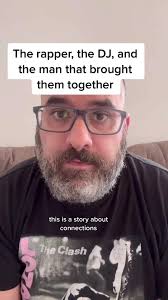 Got em lookin at the billboard charts confused #music #musicstory  #musichistory #90smusic #2000smusic #hiphop #hiphophistory #90shiphop  #2000shiphop