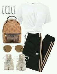 Pin Ot Polzovatelya Riirii Na Doske Polyvore Naryad S Trenchem Podrostkovye Modnye Naryady Bazovaya Odezhda