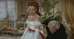 « je me suis retrouvé en face d'une bande de jeunes garçons (…) la gérante d'une boutique voisine, elle, « se fait toujours raccompagner par une amie le soir ». Sissi Face A Son Destin Comment Romy Schneider A Enterre La Celebre Trilogie Toutelatele