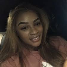 Asha Nelson's Instagram, Twitter & Facebook