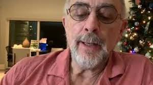 Cameo by Richard Schiff, Reading Pat Wallen's impromptu speech; West Wing