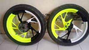 Check spelling or type a new query. Cara Menghilangkan Cat Pada Velg Motor Yang Mudah Moladin
