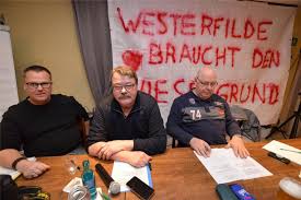 Signed by artist on verso Keine Eigenheime Im Biergarten Des Wiesengrunds