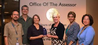 Sacramento Assessor Receives Public Information Award